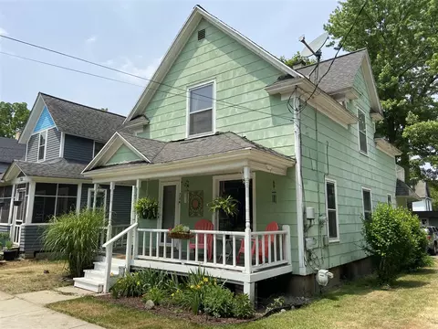 724 Mccourtie, Kalamazoo, MI 49008