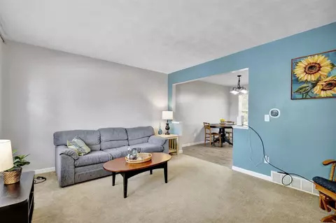 6357 Beechfield, Lansing, MI 48911 photo 3