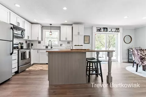 18005 Mohawk, Spring Lake, MI 49456 photo 10