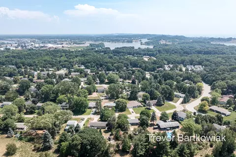 18005 Mohawk, Spring Lake, MI 49456 photo 38