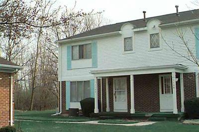 1122 Leisure Dr, Flint, MI 48507 photo 1