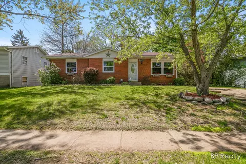 7218 Rockford, Portage, MI 49024
