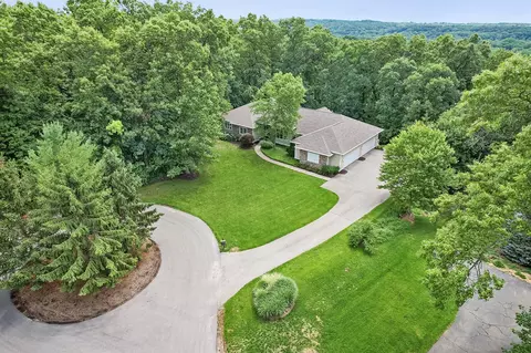 8540 Longleaf, Ada, MI 49301 photo 2
