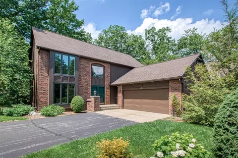 6121 N Gatehouse, Grand Rapids, MI 49546