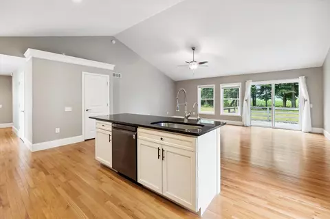 127 Heather, Marshall, MI 49068 photo 12