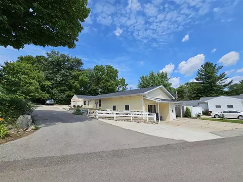 11739 Maywood, Sparta, MI 49345