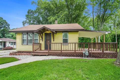 1450 Downing, Benton Harbor, MI 49022