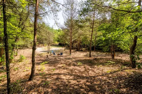 80611 Co Rd 376, Coloma, MI 49038