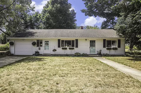 425 Fourth, Three Rivers, MI 49093