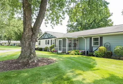 922 Andover, Kentwood, MI 49508