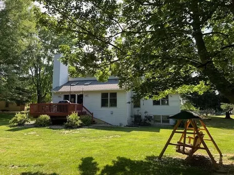 403 Julias, Marshall, MI 49068 photo 9