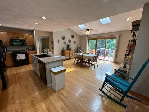 403 Julias, Marshall, MI 49068 photo 20
