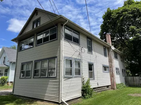 519 Seymour, Jackson, MI 49202 photo 3