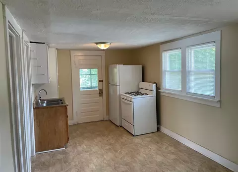 519 Seymour, Jackson, MI 49202 photo 16