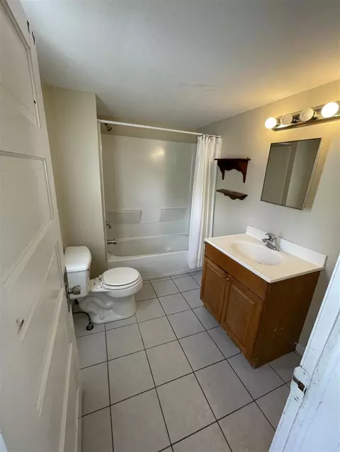 519 Seymour, Jackson, MI 49202 photo 23