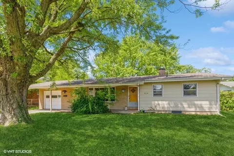 2716 S State, Saint Joseph, MI 49085