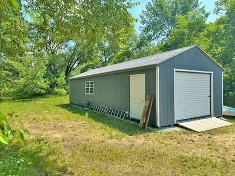 136 S Maple, White Cloud, MI 49349 photo 5