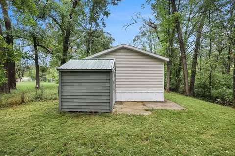 355 S Lester, White Cloud, MI 49349 photo 22