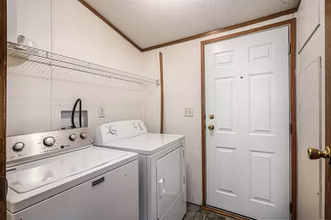 355 S Lester, White Cloud, MI 49349 photo 9