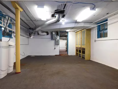 201 E Delaware, Decatur, MI 49045 photo 37