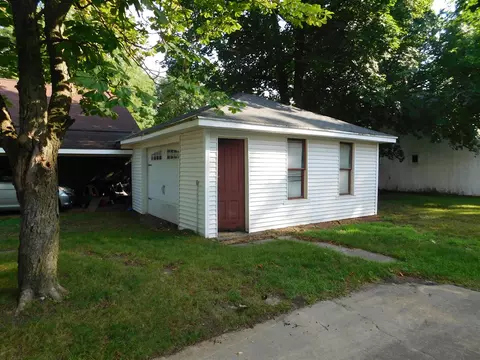 201 E Delaware, Decatur, MI 49045 photo 42