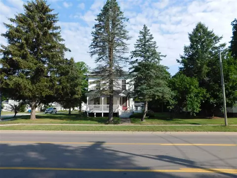 201 E Delaware, Decatur, MI 49045 photo 3