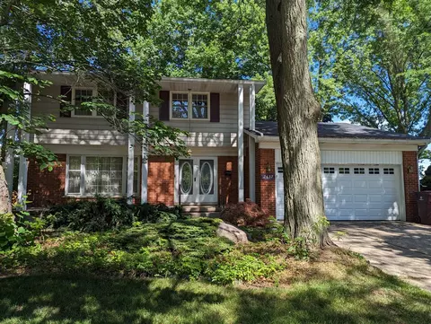 2637 Manchester, Ann Arbor, MI 48104