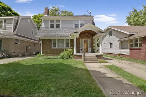2035 Francis, Grand Rapids, MI 49507