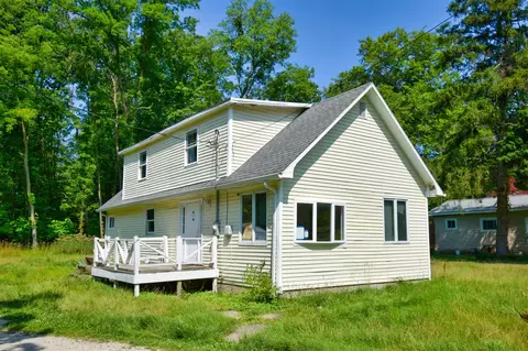 4710 Huntoon, Watervliet, MI 49098