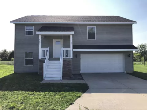 6497 Moss Lk, Hudsonville, MI 49426