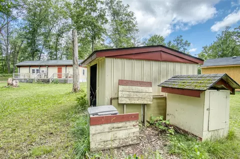 4334 Tobacco, Harrison, MI 48625 photo 11