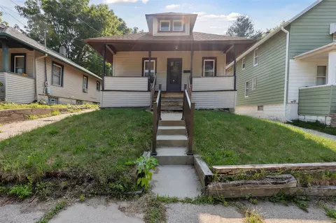 1511 Donora, Lansing, MI 48910