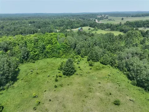 V/l 18a N 160th, Tustin, MI 49688