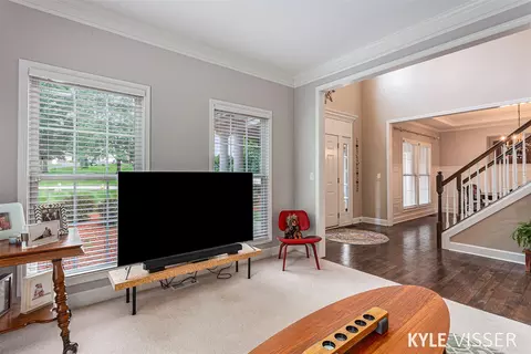 7769 Autumn Woods, Ada, MI 49301 photo 5