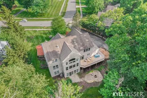 7769 Autumn Woods, Ada, MI 49301 photo 60