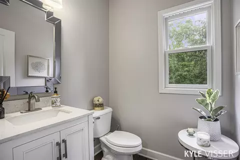 7769 Autumn Woods, Ada, MI 49301 photo 21