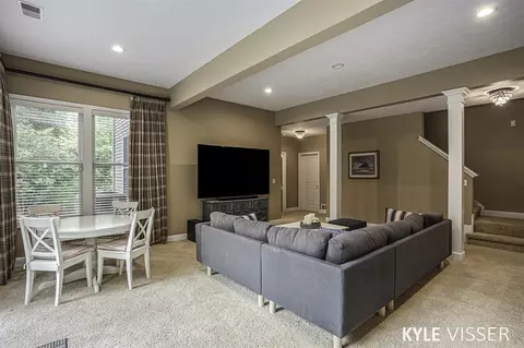 7769 Autumn Woods, Ada, MI 49301 photo 38