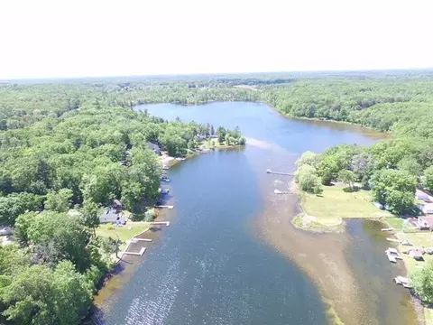 2966 S Staines, Stanton, MI 48888 photo 4