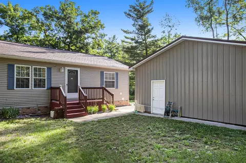 2966 S Staines, Stanton, MI 48888 photo 6