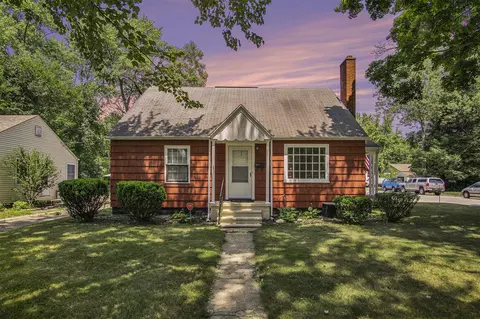 1353 Sheffield, Niles, MI 49120