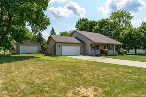 284 N 4th, Vicksburg, MI 49097