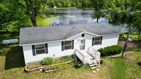 481 W Lake Ave, Brohman, MI 49312