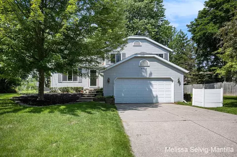 4825 Aylesworth, Grand Rapids, MI 49546