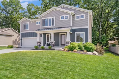 620 Lazy Oak, Holland, MI 49424