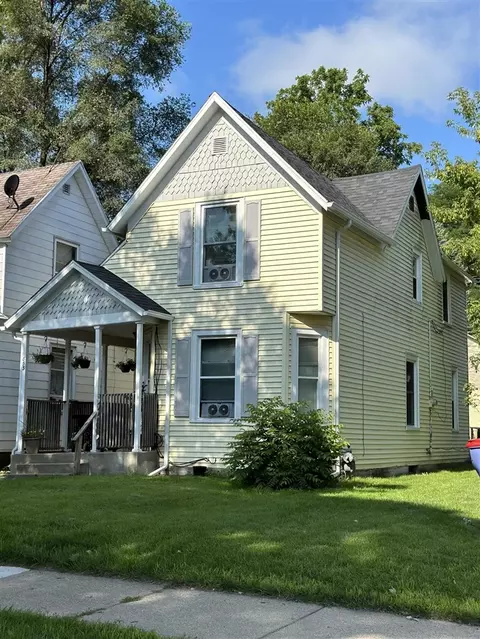 853 Clancy, Grand Rapids, MI 49503