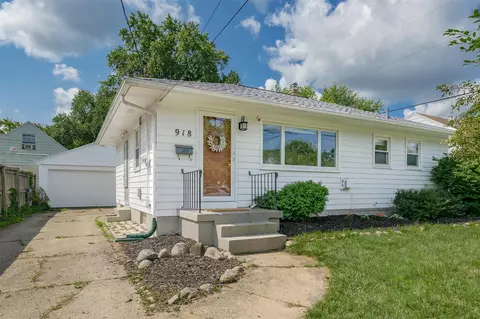918 Sylvia, Grand Rapids, MI 49504