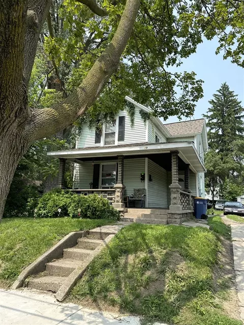 19 Sweet, Grand Rapids, MI 49505