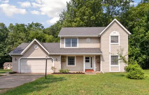 13040 W Brookwood, Gobles, MI 49055