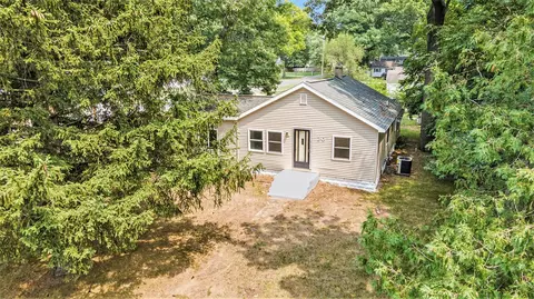 20 S Kenwood, Muskegon, MI 49442