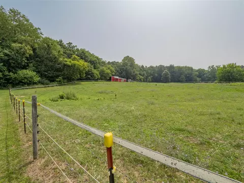 10462 E S, Scotts, MI 49088 photo 34